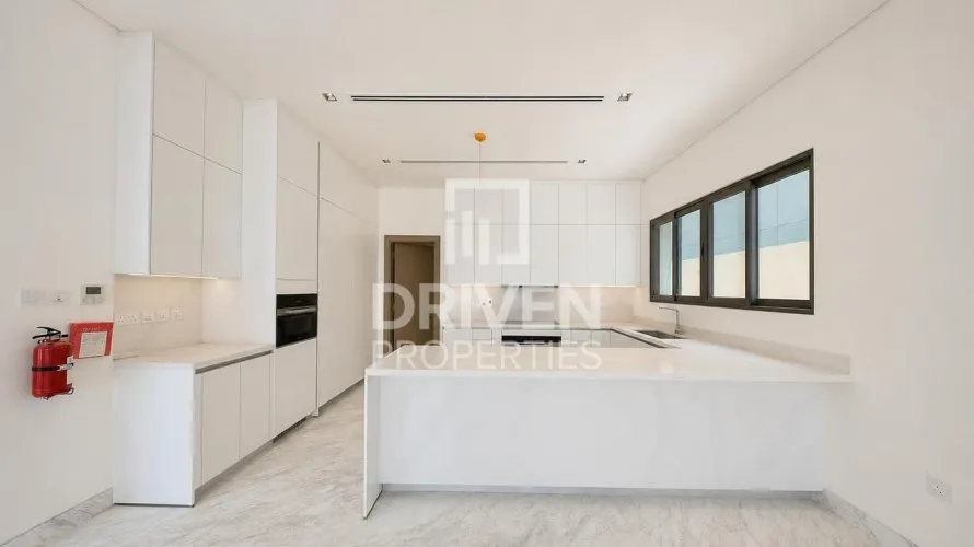 Villa de 4 dormitorios en District One, UAE No. 4536 № 27