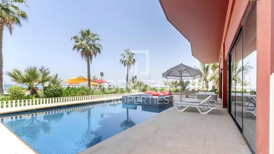 Apartamento de 1 dormitorio en The Heart of Europe, UAE No. 4628 № 2