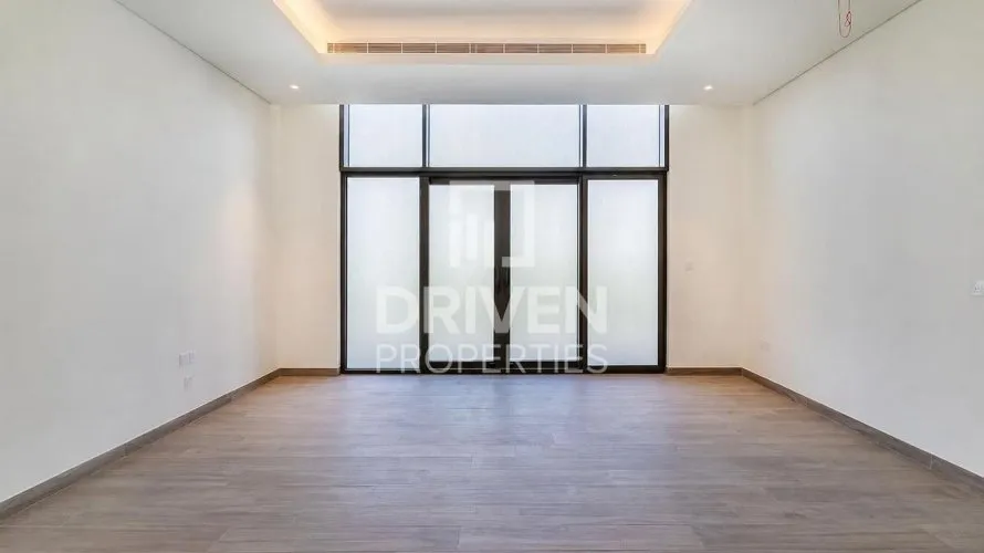 Villa de 4 dormitorios en District One, UAE No. 4901 № 3