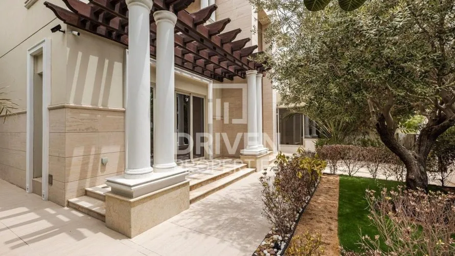 Villa de 4 dormitorios en District One, UAE No. 4607 № 4