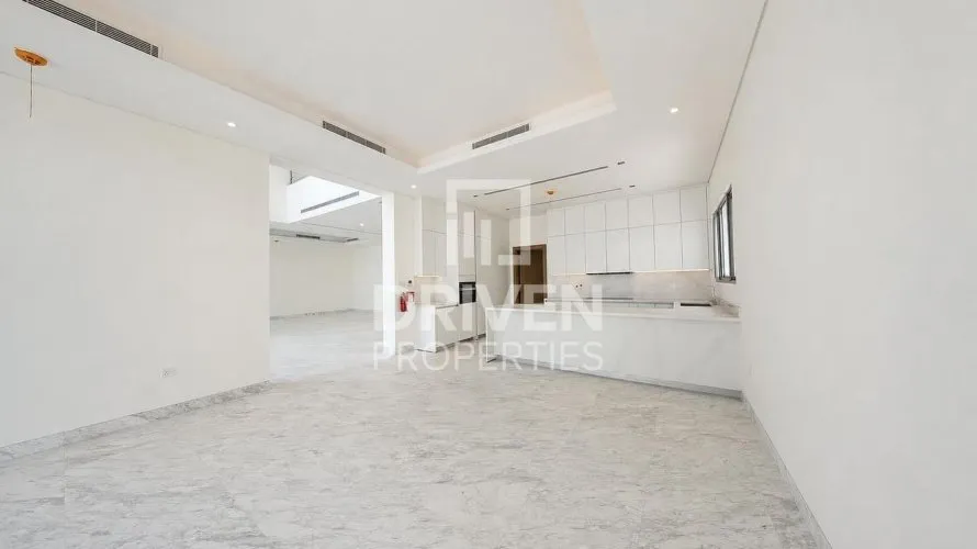 Villa de 4 dormitorios en District One, UAE No. 4534 № 6