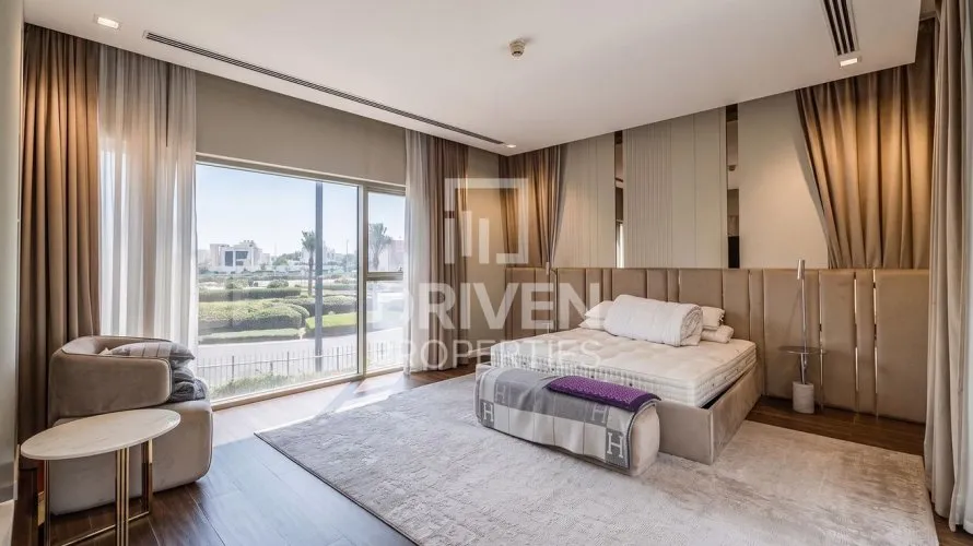 Villa de 5 dormitorios en District One, UAE No. 4774 № 5