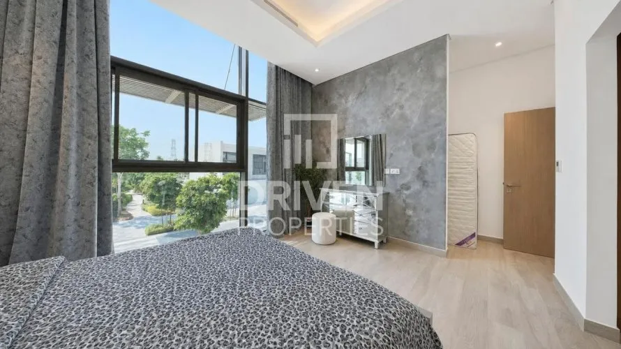 Villa de 4 dormitorios en District One, UAE No. 4513 № 11