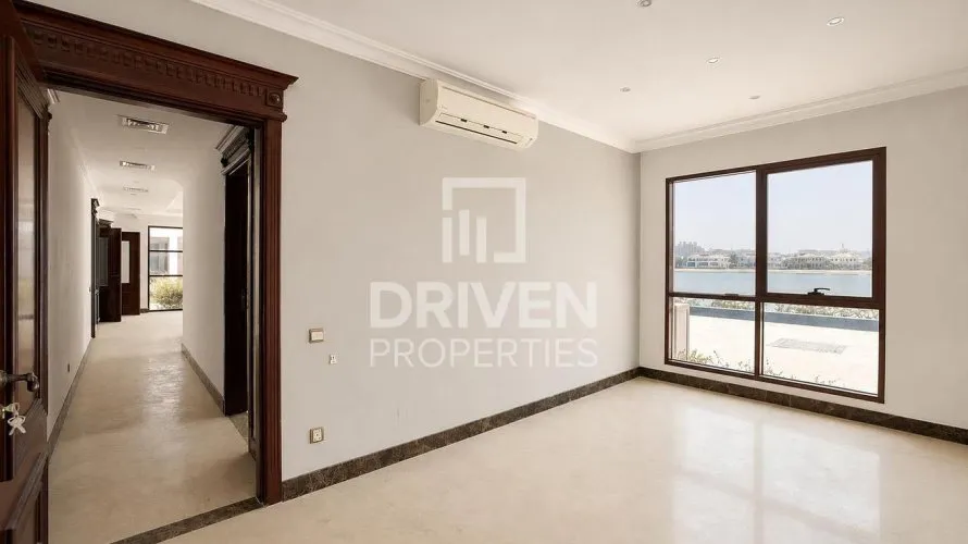 Villa de 5 dormitorios en Signature Villas, UAE No. 4635 № 11
