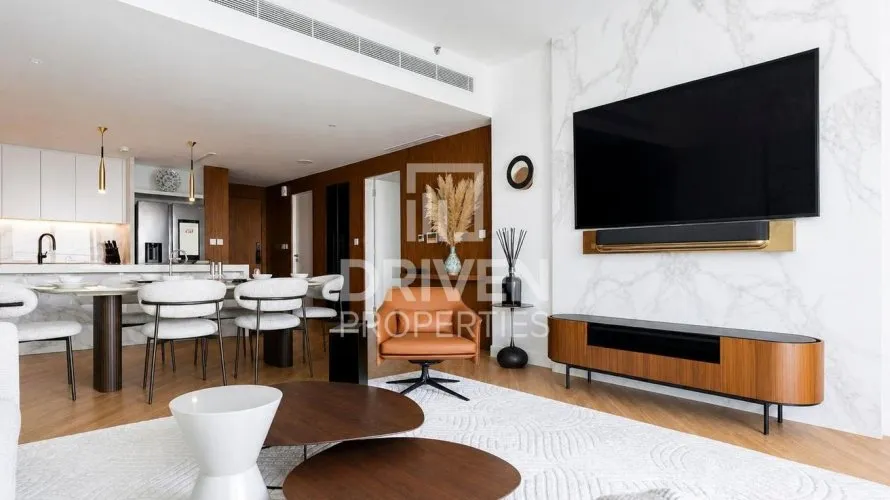 Apartamento de 3 dormitorios en La Vie, UAE No. 4537 № 5