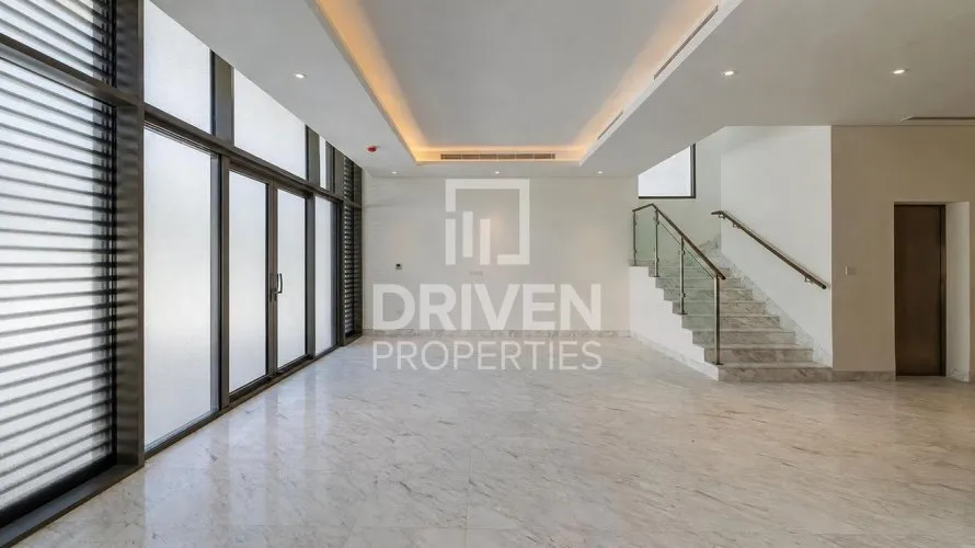 Villa de 4 dormitorios en District One, UAE No. 4901 № 16