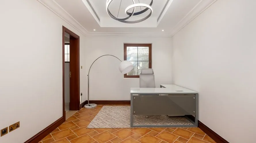 Villa de 5 dormitorios en Jumeirah Golf Estates, UAE No. 4743 № 11