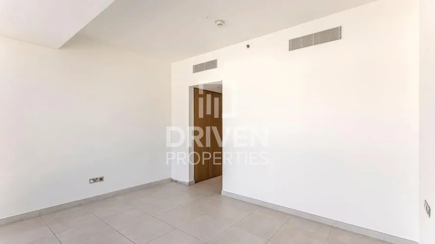 Apartamento de 3 dormitorios en The Crescent, UAE No. 4624 № 5