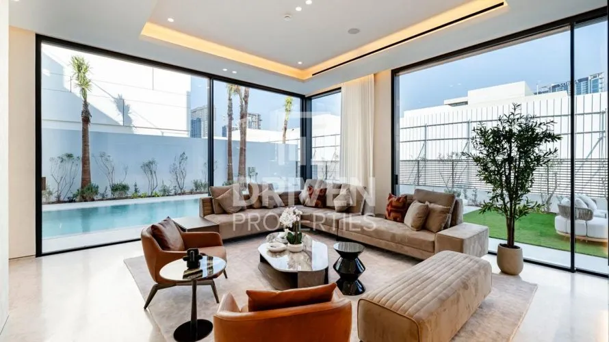 Villa de 5 dormitorios en Sobha Hartland, UAE No. 4486 № 3