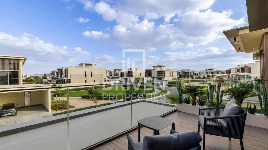 Villa de 4 dormitorios en Golf Place, UAE No. 4887 № 5