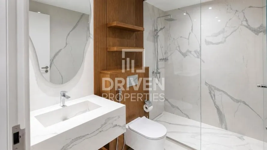 Apartamento de 3 dormitorios en La Vie, UAE No. 4537 № 3