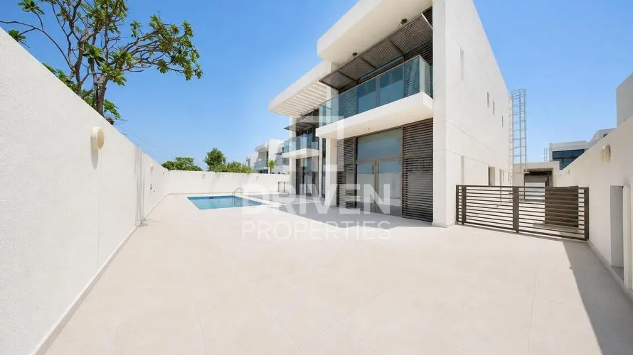 Villa de 4 dormitorios en District One, UAE No. 4536 № 4