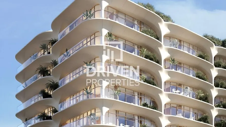 Apartamento de 3 dormitorios en The Crescent, UAE No. 4877
