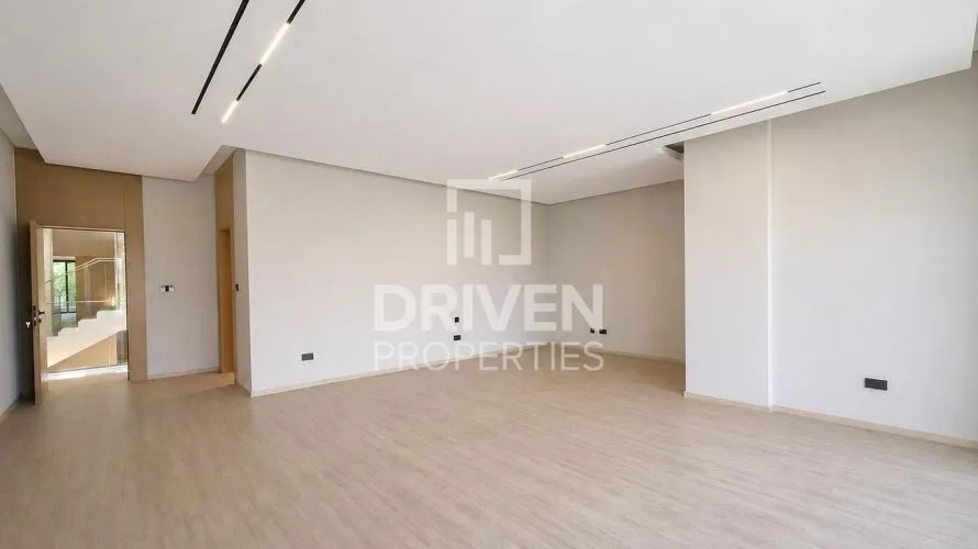 Villa de 1175.97m² en Nad Al Sheba 1, UAE No. 4777 № 9