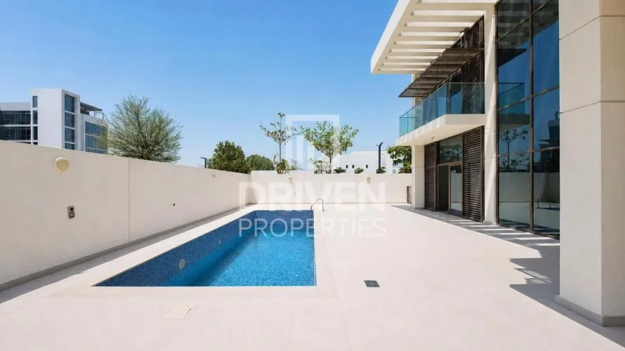 Villa de 4 dormitorios en District One, UAE No. 4534 № 17