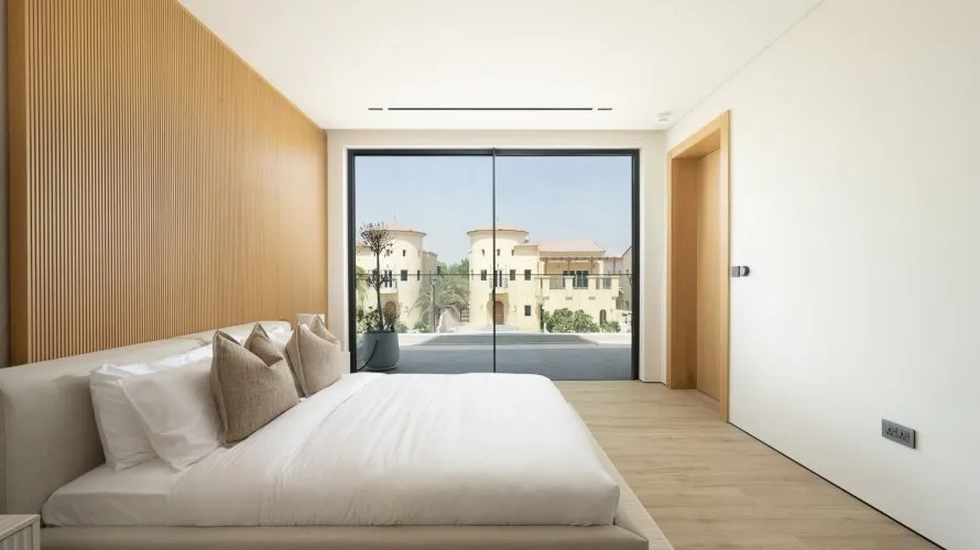 Villa de 5 dormitorios en Jumeirah Golf Estates, UAE No. 4744 № 6