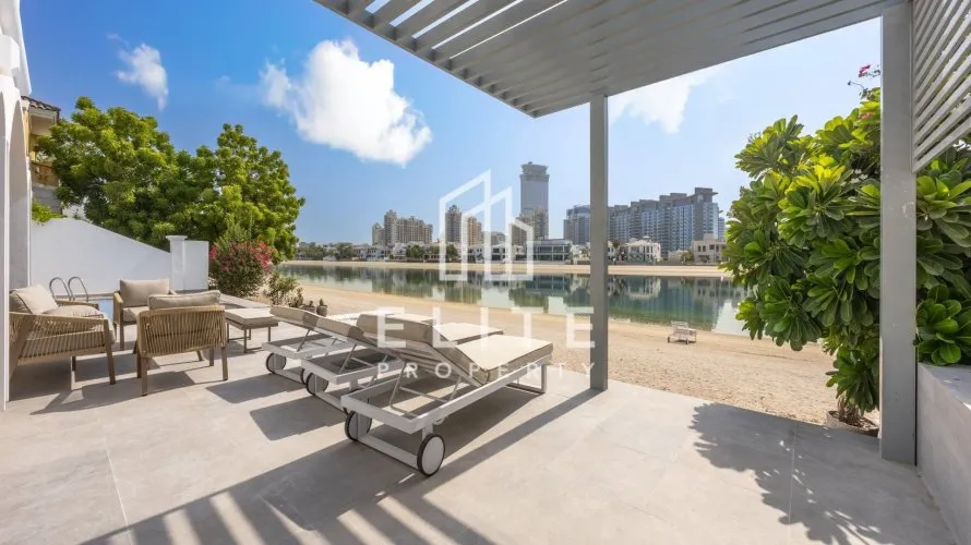 Villa de 5 dormitorios en Garden Homes, UAE No. 4766 № 2