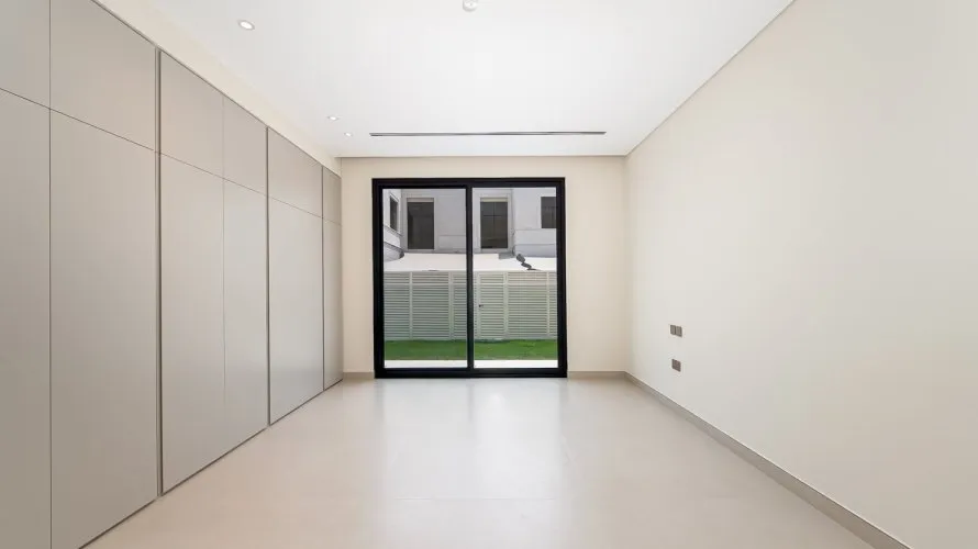 Villa de 5 dormitorios en Al Barsha, UAE No. 4736 № 11
