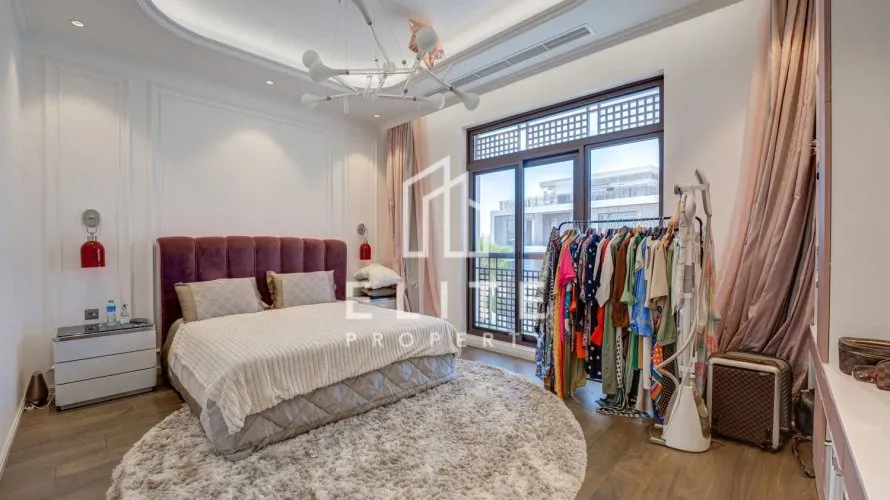 Villa de 6 dormitorios en District One, UAE No. 4762 № 8