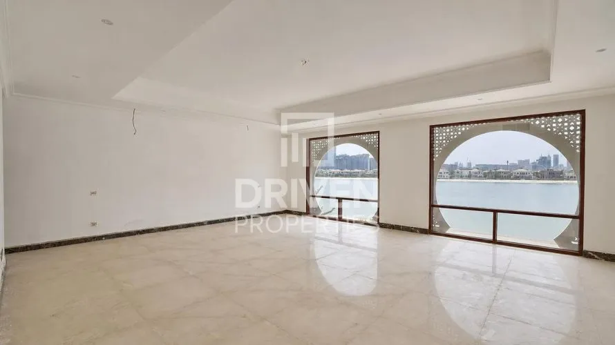Villa de 5 dormitorios en Signature Villas, UAE No. 4634