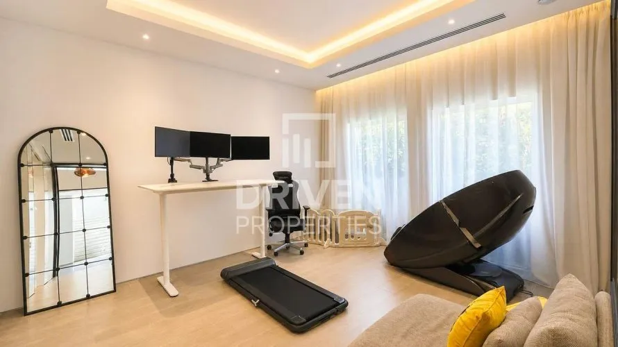 Villa de 5 dormitorios en Meadows, UAE No. 4798 № 19