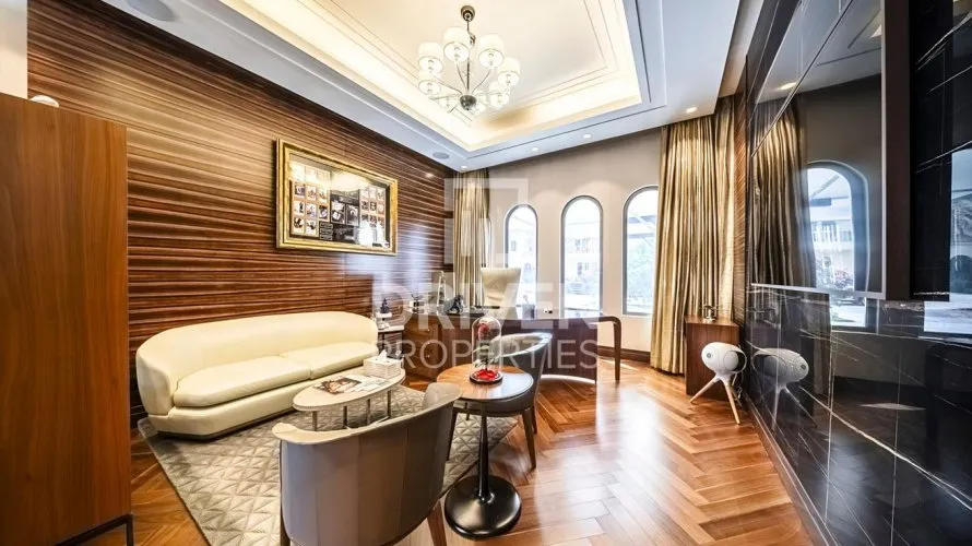 Villa de 6 dormitorios en Signature Villas, UAE No. 4622 № 13
