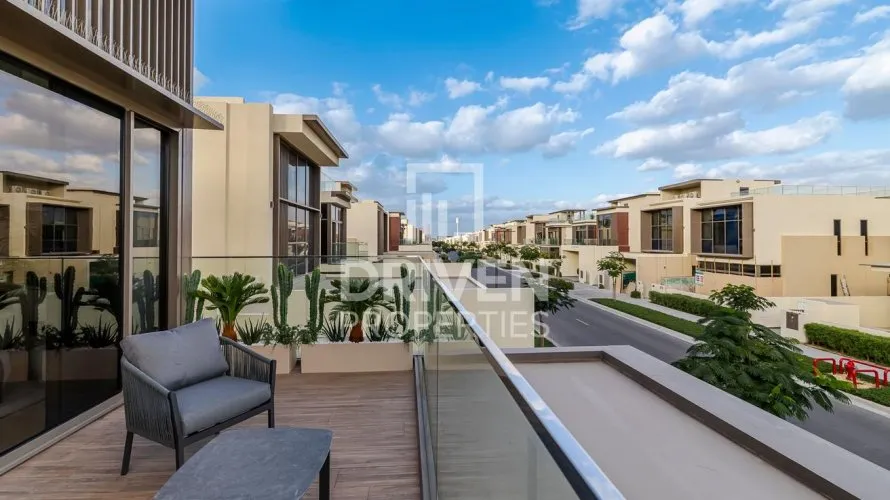 Villa de 4 dormitorios en Golf Place, UAE No. 4887 № 6