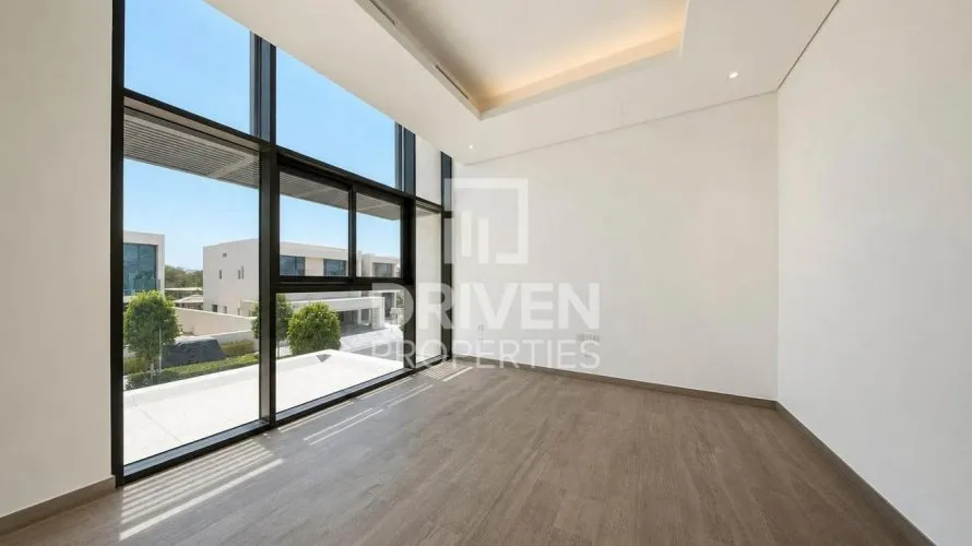 Villa de 4 dormitorios en District One, UAE No. 4535 № 9