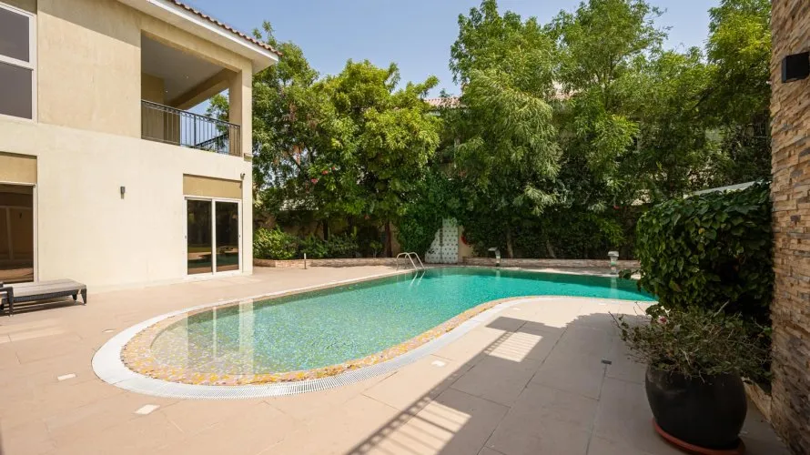 Villa de 5 dormitorios en Jumeirah Golf Estates, UAE No. 4739 № 17