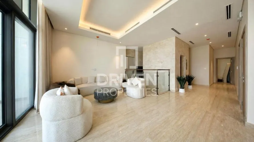 Villa de 4 dormitorios en District One, UAE No. 4513 № 5