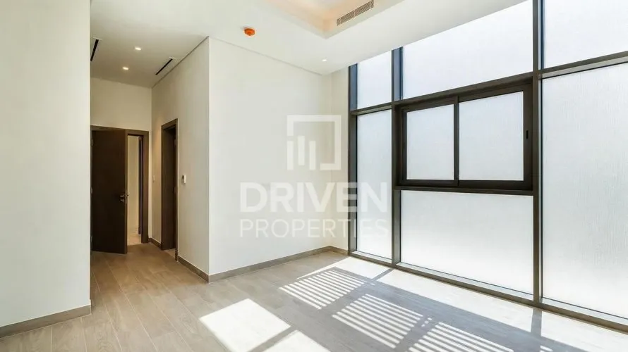 Villa de 4 dormitorios en District One, UAE No. 4901 № 5