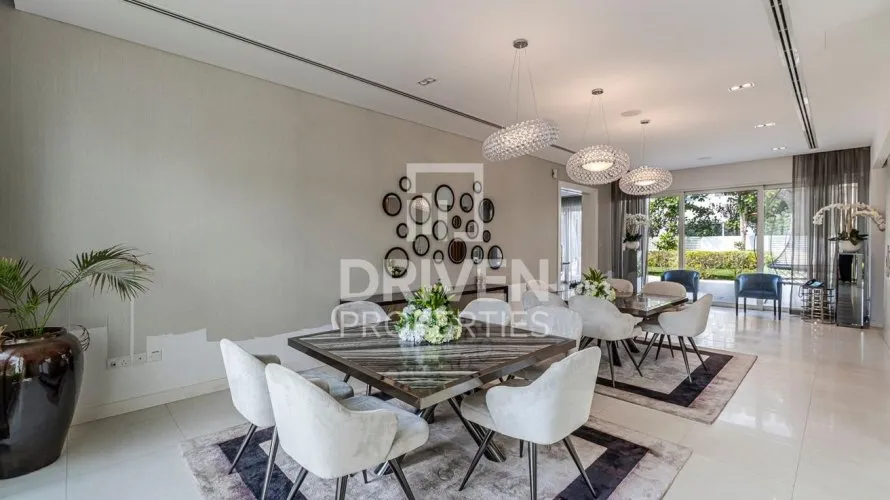 Villa de 4 dormitorios en The Nest, UAE No. 4522 № 4