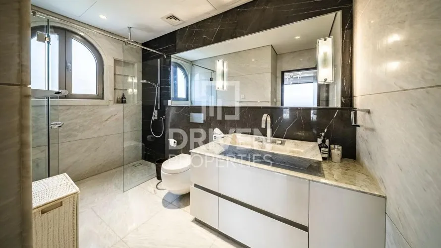Villa de 6 dormitorios en Signature Villas, UAE No. 4622 № 5