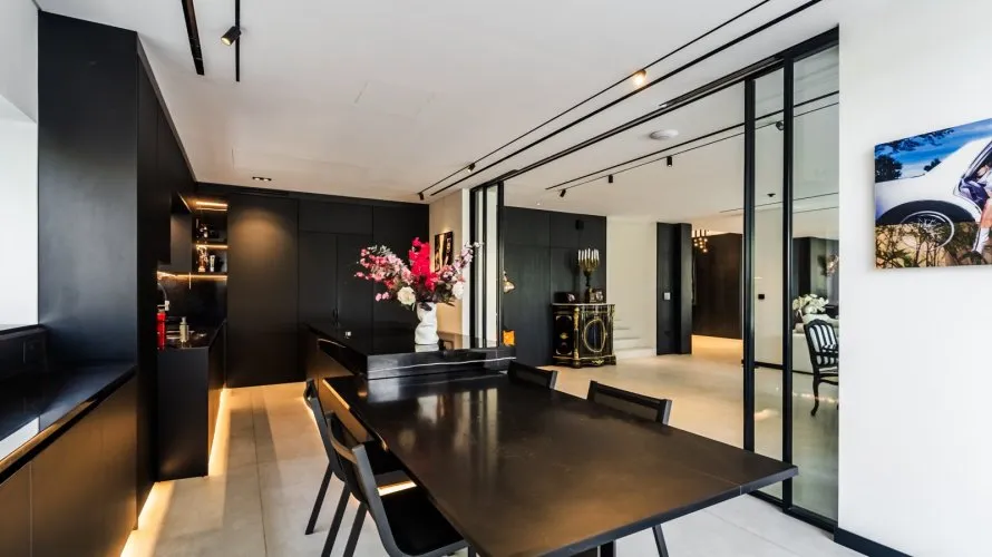 Villa de 6 dormitorios en Dubai, UAE No. 4560 № 24