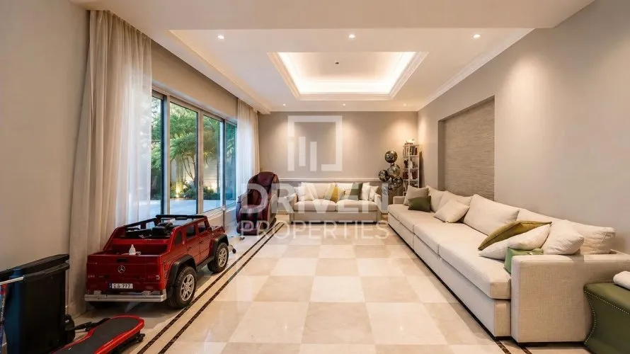 Villa de 4 dormitorios en District One, UAE No. 4769 № 13