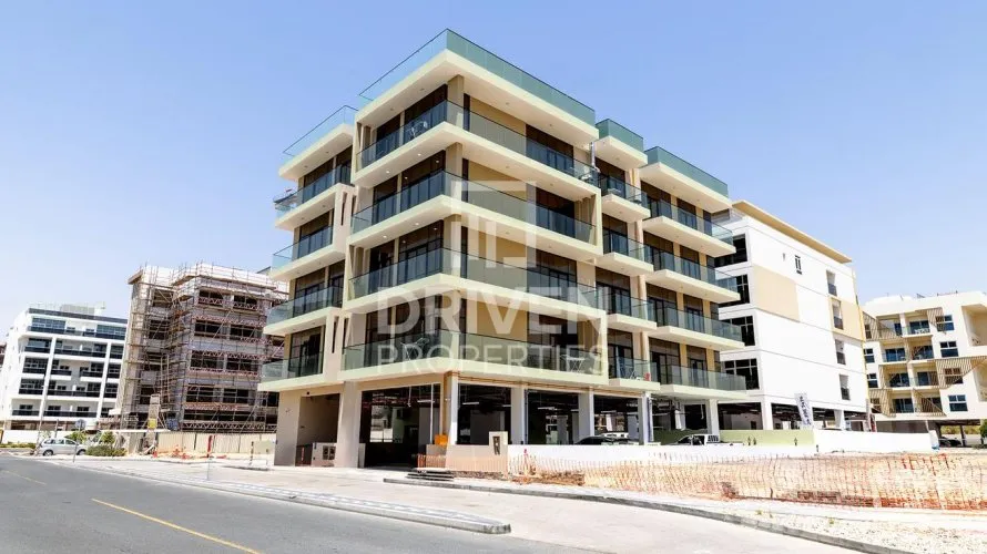 Edificio de 750.01m² en Dubai, UAE No. 4861 № 2