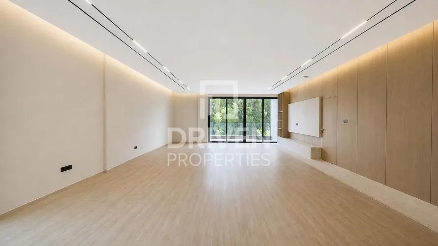 Villa de 1175.97m² en Nad Al Sheba 1, UAE No. 4777 № 3