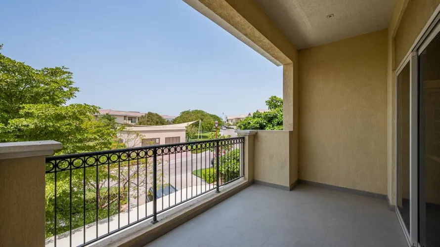 Villa de 5 dormitorios en Jumeirah Golf Estates, UAE No. 4739 № 3