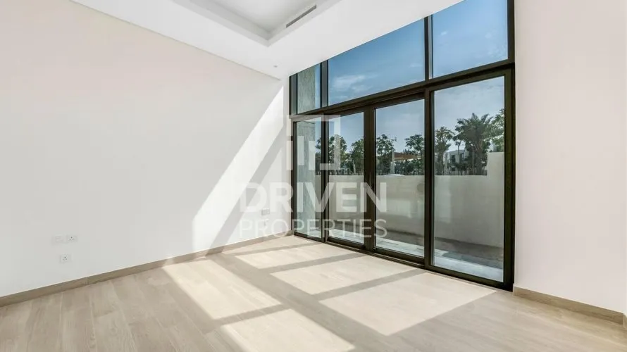 Villa de 4 dormitorios en District One, UAE No. 4520 № 5