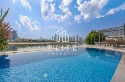 Villa de 5 dormitorios en Garden Homes, UAE No. 4766