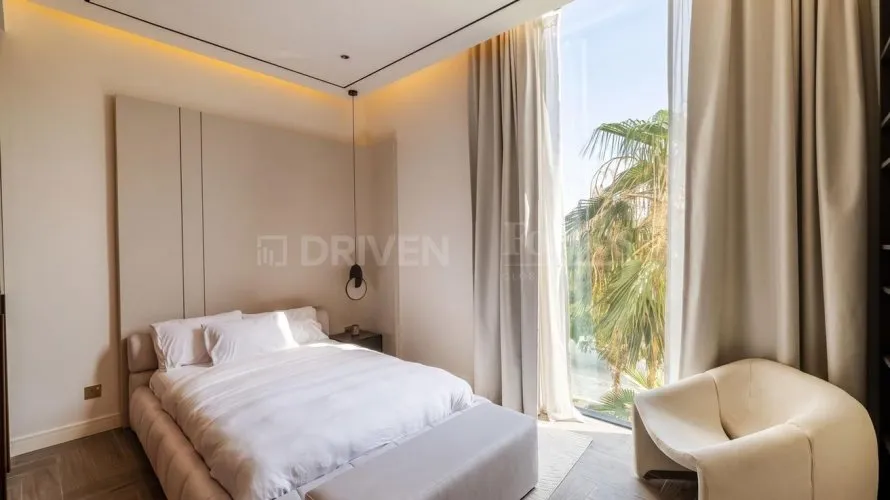 Villa de 5 dormitorios en Jumeirah Park, UAE No. 4487 № 14