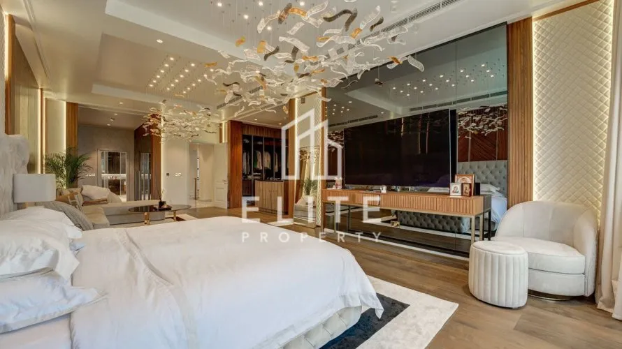Villa de 6 dormitorios en District One, UAE No. 4762 № 11