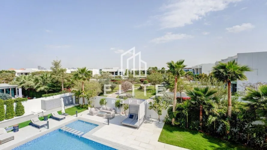 Villa de 6 dormitorios en District One, UAE No. 4762 № 22