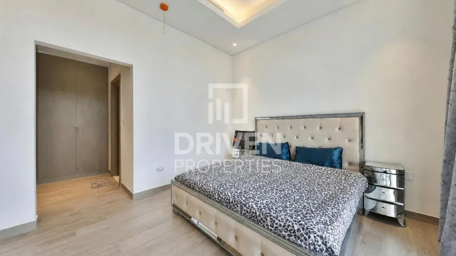 Villa de 4 dormitorios en District One, UAE No. 4513 № 12
