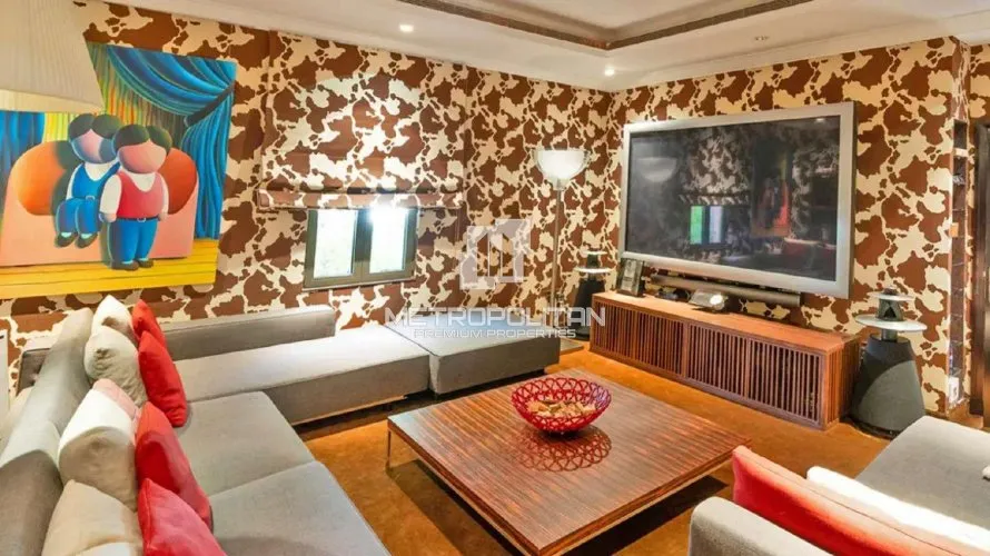 Villa de 5 chambres à Signature Villas, UAE No. 421 № 6