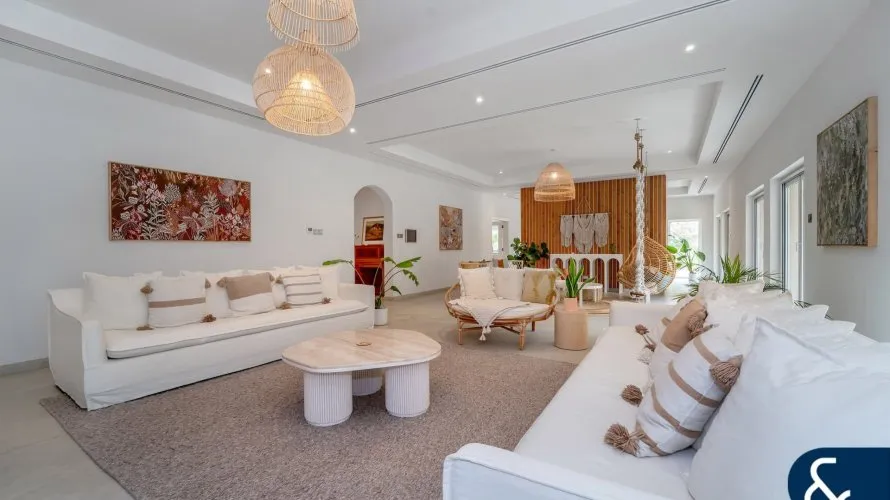 Villa de 7 chambres à Arabian Ranches, UAE No. 2292