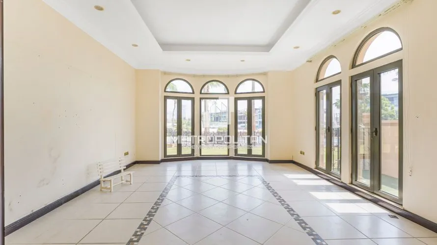 Villa de 4 chambres à Palm Jumeirah, UAE No. 1585 № 2