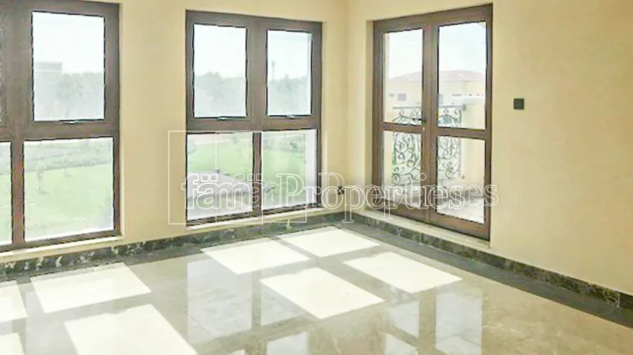 Villa de 6 chambres à Dubai, UAE No. 345 № 8