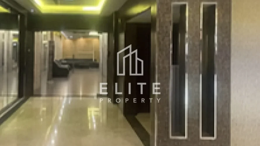 Entrepôt de 1425m² à Dubai, UAE No. 1056 № 15