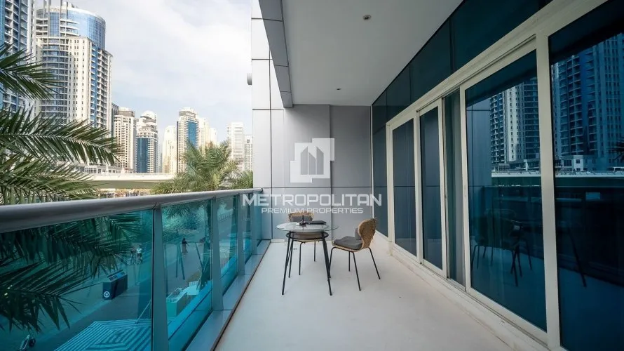 Villa de 4 chambres à Dubai Marina, UAE No. 523 № 19